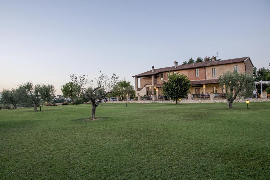 Agriturismo Il Tiro Castel del Piano  Экстерьер фото